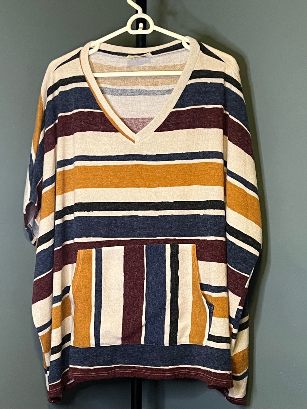 Striped V-Neck oversized Sweater in Navy, Mustard & Burgundy